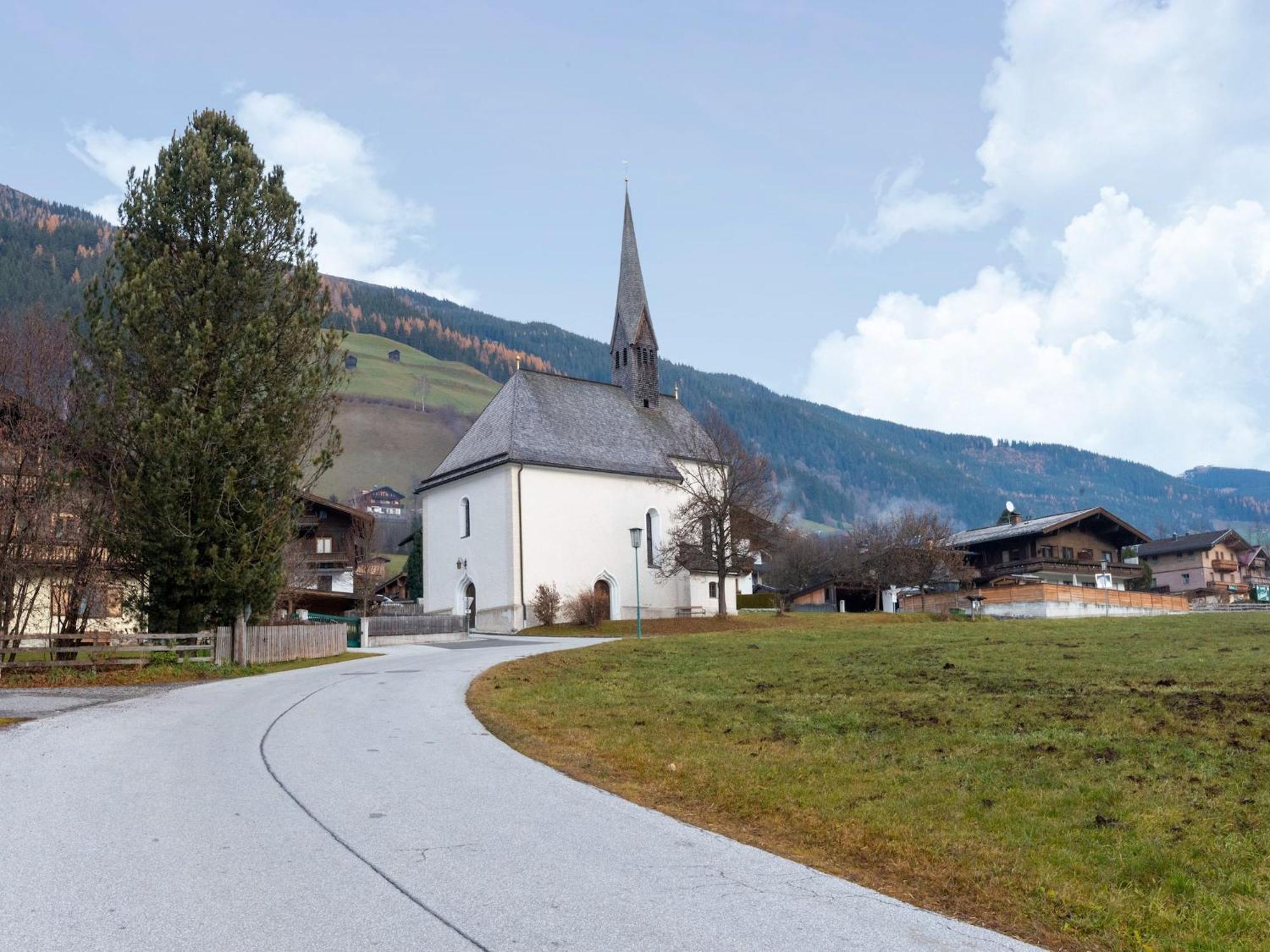 Lovely Apartment With Sauna Ski Storage Pool Terrace Wald im Pinzgau Esterno foto
