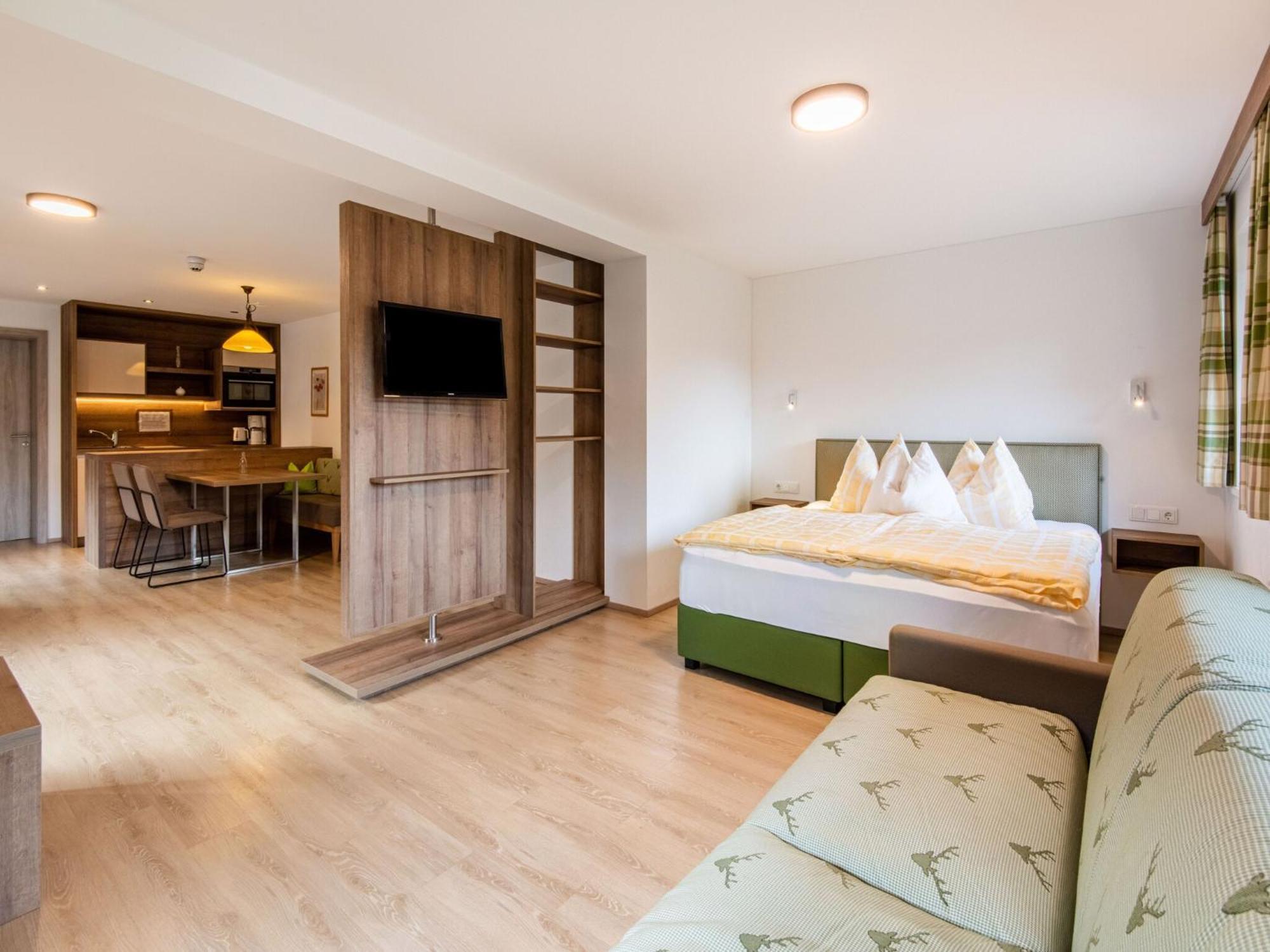 Lovely Apartment With Sauna Ski Storage Pool Terrace Wald im Pinzgau Esterno foto
